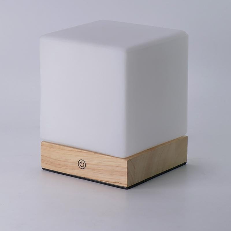 CubeLight – Nordic LED Desk Lamp