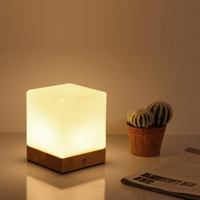 CubeLight – Nordic LED Desk Lamp