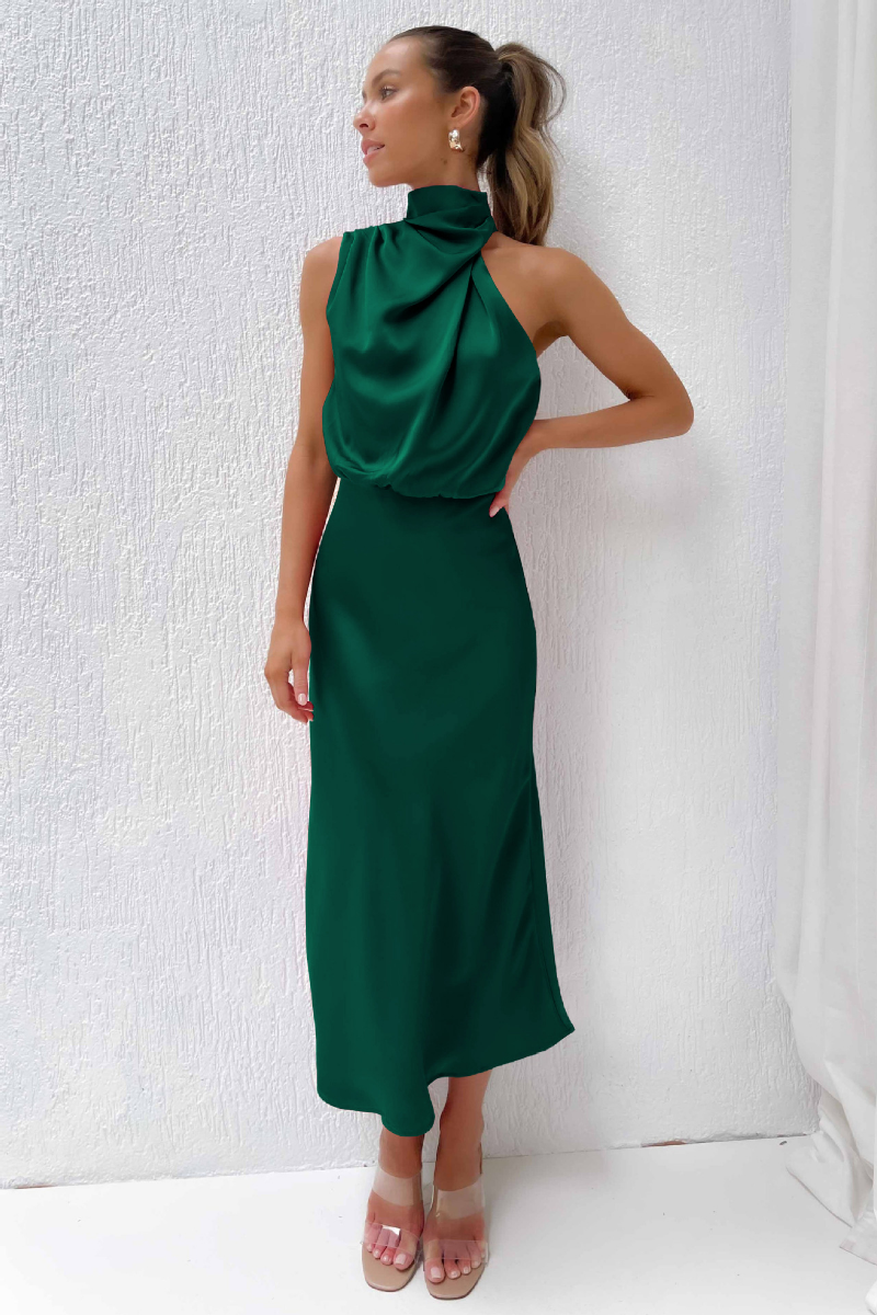 GraceGala – Elegant Off-Shoulder Evening Dress
