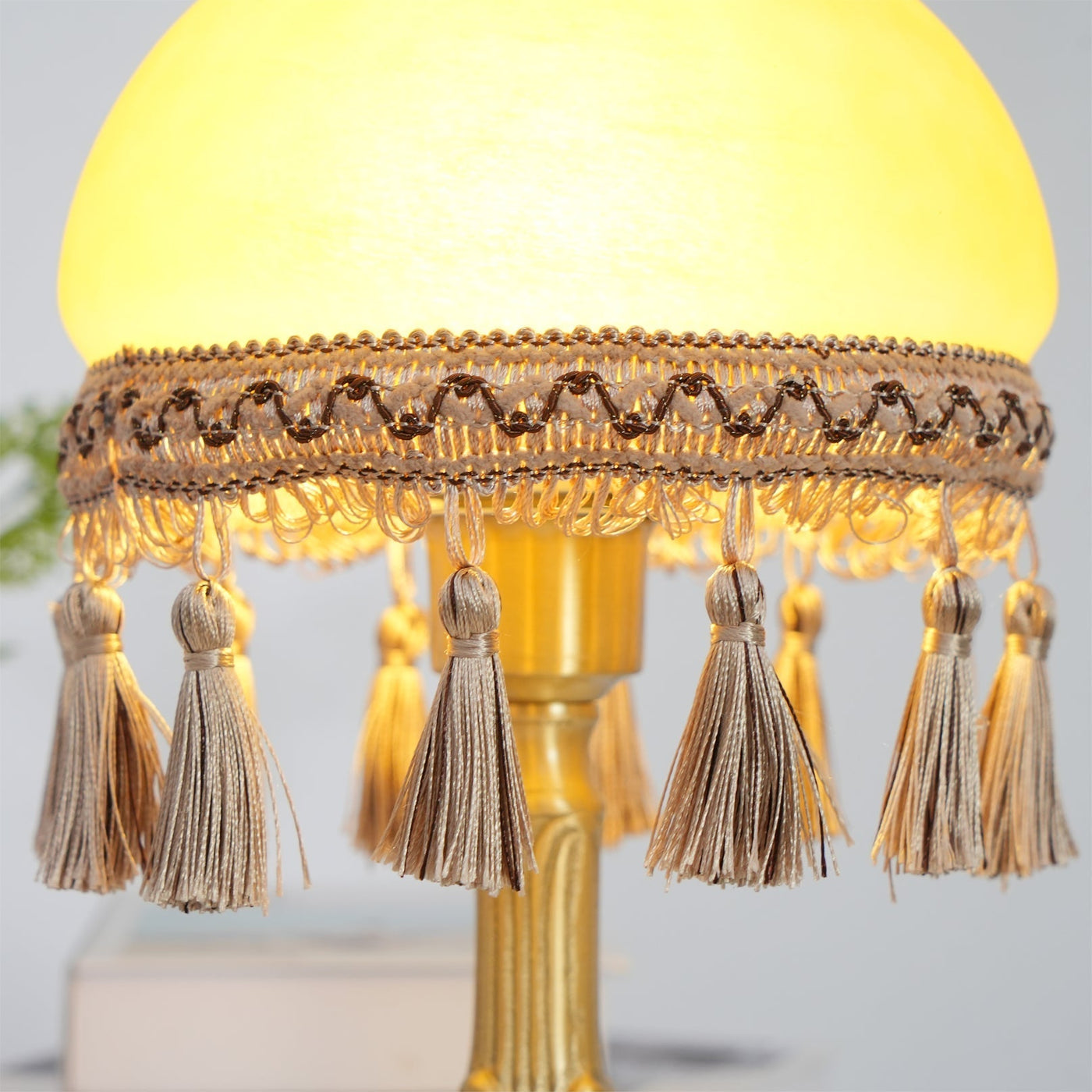 CharmedRadiance - Desk Lamp
