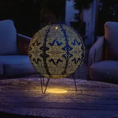 EarthGlow - Solar Globe Lamp