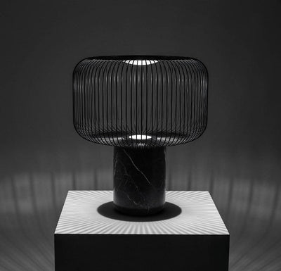 KeshiBeam - Elegant Table Lamp with Sleek Base and Subtle Glow