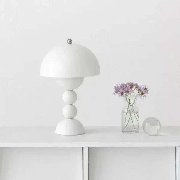 FlowerLume - Stylish Floral Nordic Table Lamp
