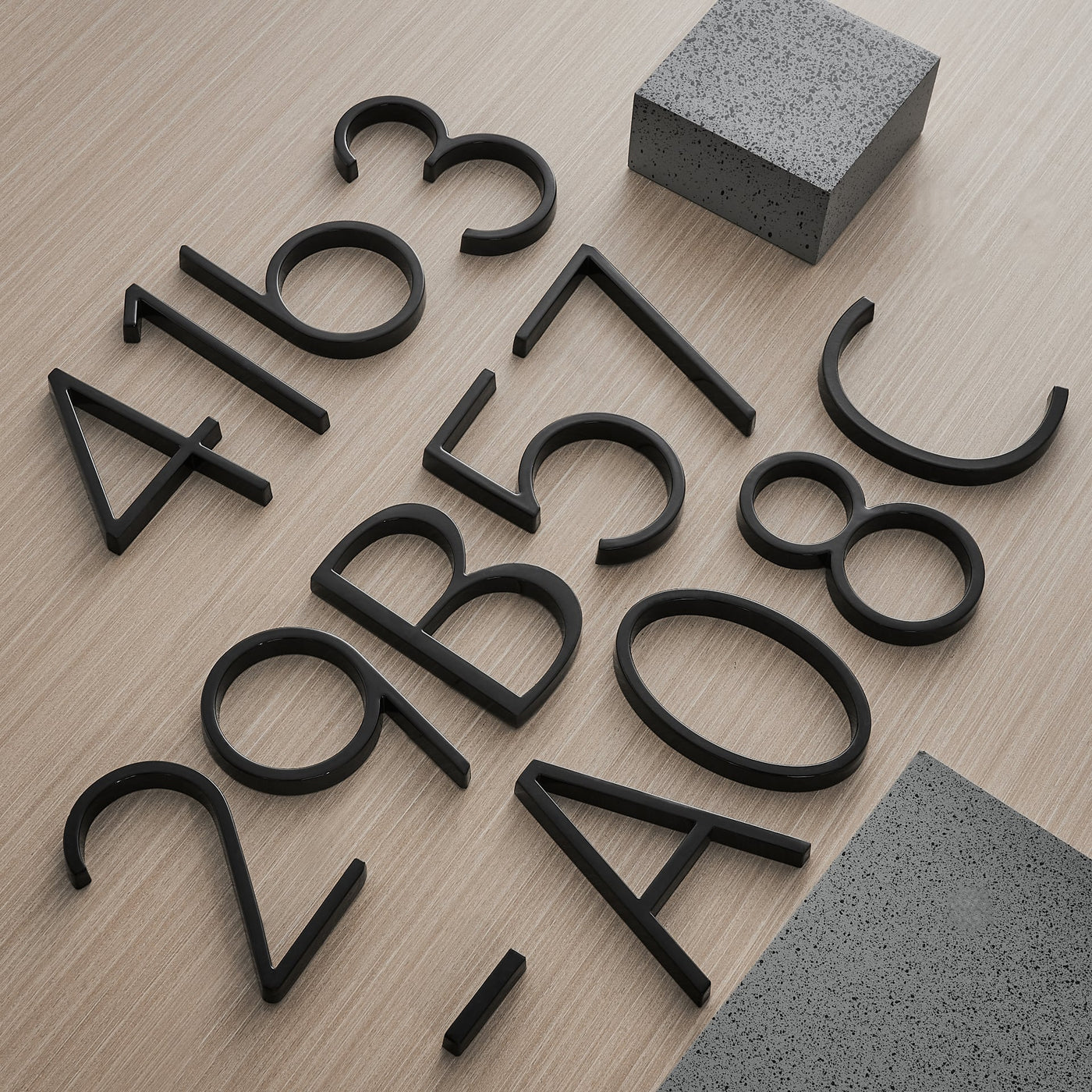 BlackSign - Contemporary Black House Numbers
