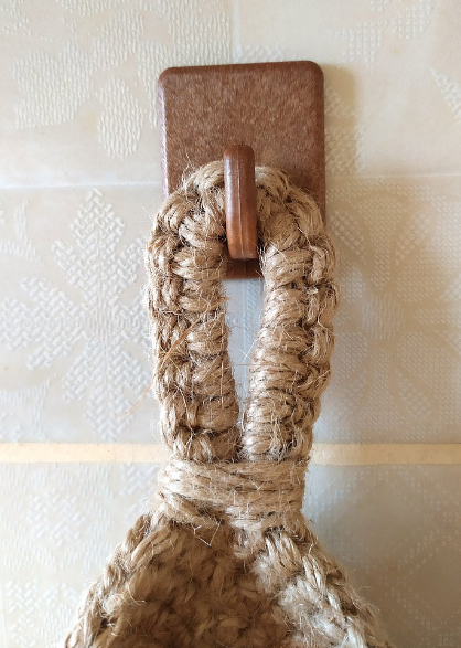GardenWall - Decorative Produce Hanging Baskets